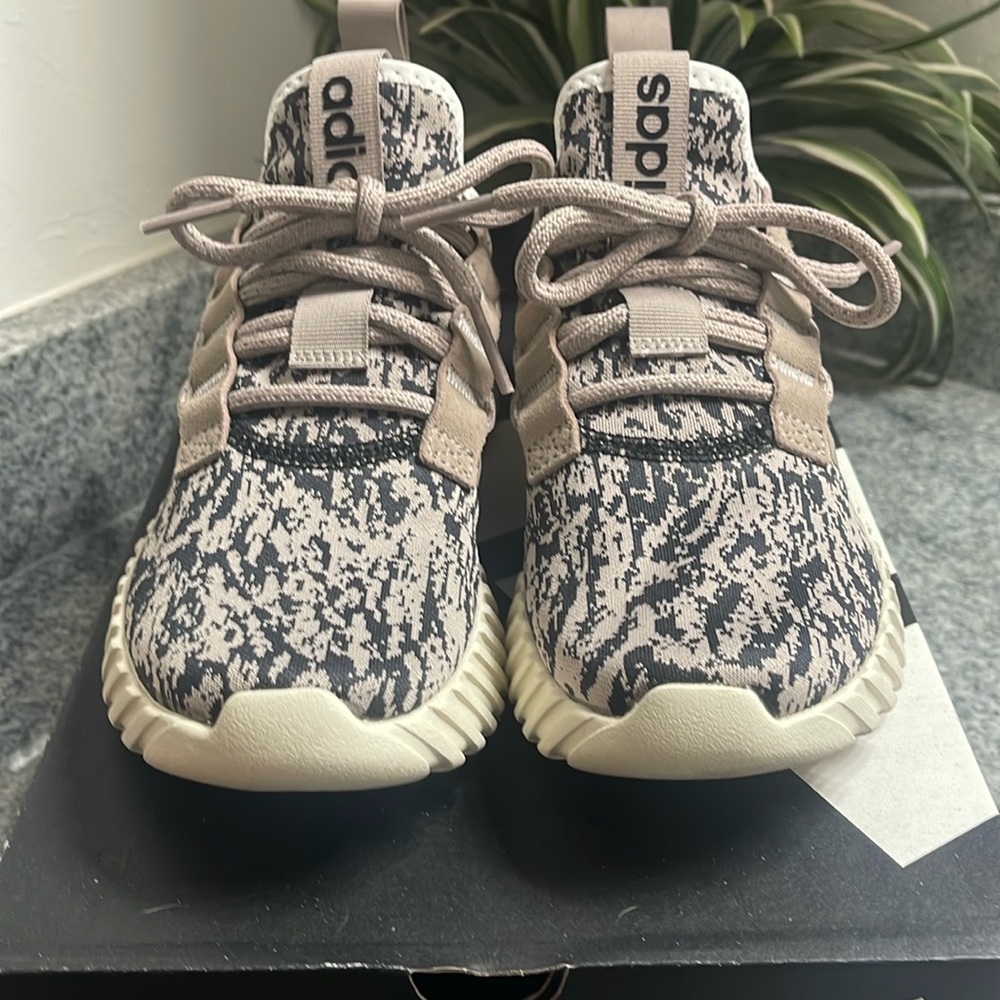 Women’s adidas Running Shoes